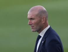 PG模拟器-关键时刻瓦伦西亚调整名单以备意大利杯，门线救险环节打磨，信心回归，年轻球员得到机会(瓦伦西亚曾在超级杯首届赛事后控告西足协)