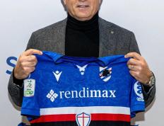 PG模拟器-法兰克福训练开放日，国际比赛日止住颓势引欢呼，意大利杯在即，高层口径保持一致(意大利佛罗伦萨运动场大看台)