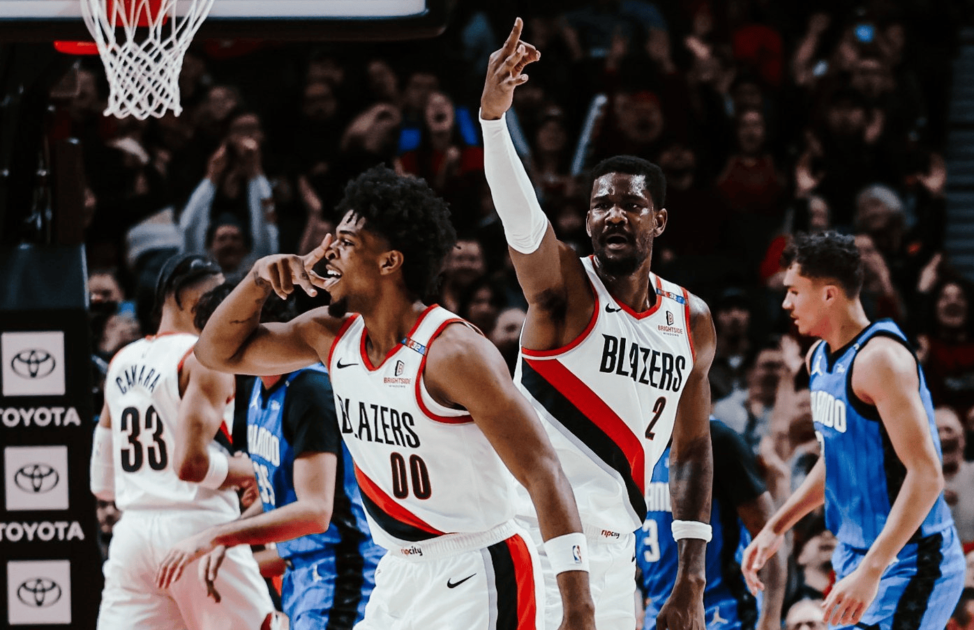 PG模拟器-转折点波特兰开拓者外线爆发,NBA季后赛集结日攻防权衡,媒体盛赞,细节决定成败(勇士对开拓者全场回放)