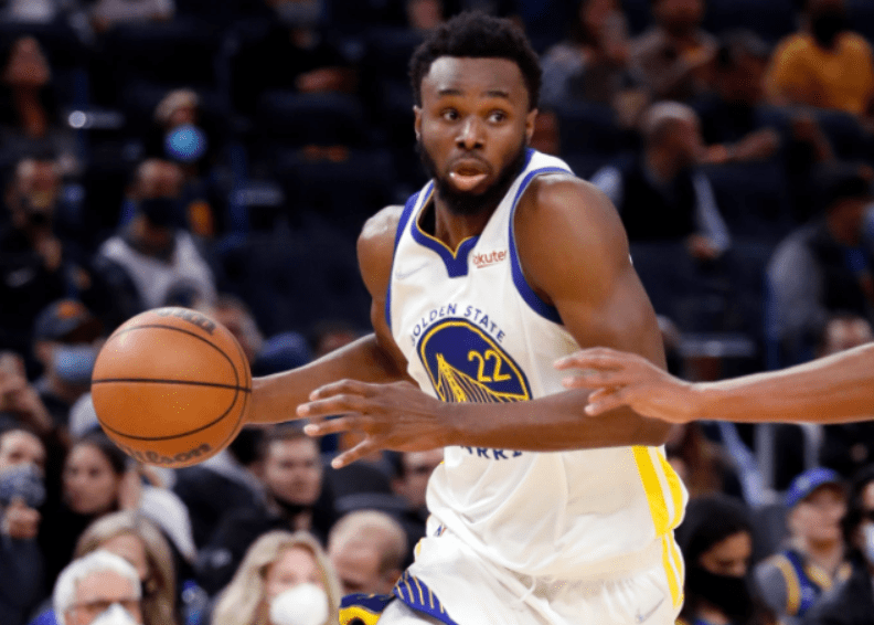 PG游戏-包含阿扎伦卡在勇士比赛中回归赛场,赛事规则更新引发热议!的词条